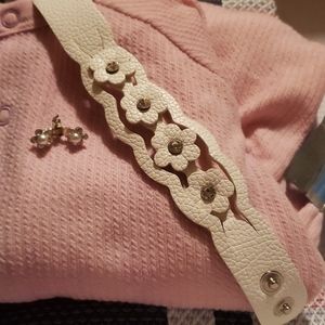 🎁 leather bracelet FREE w/ purchase